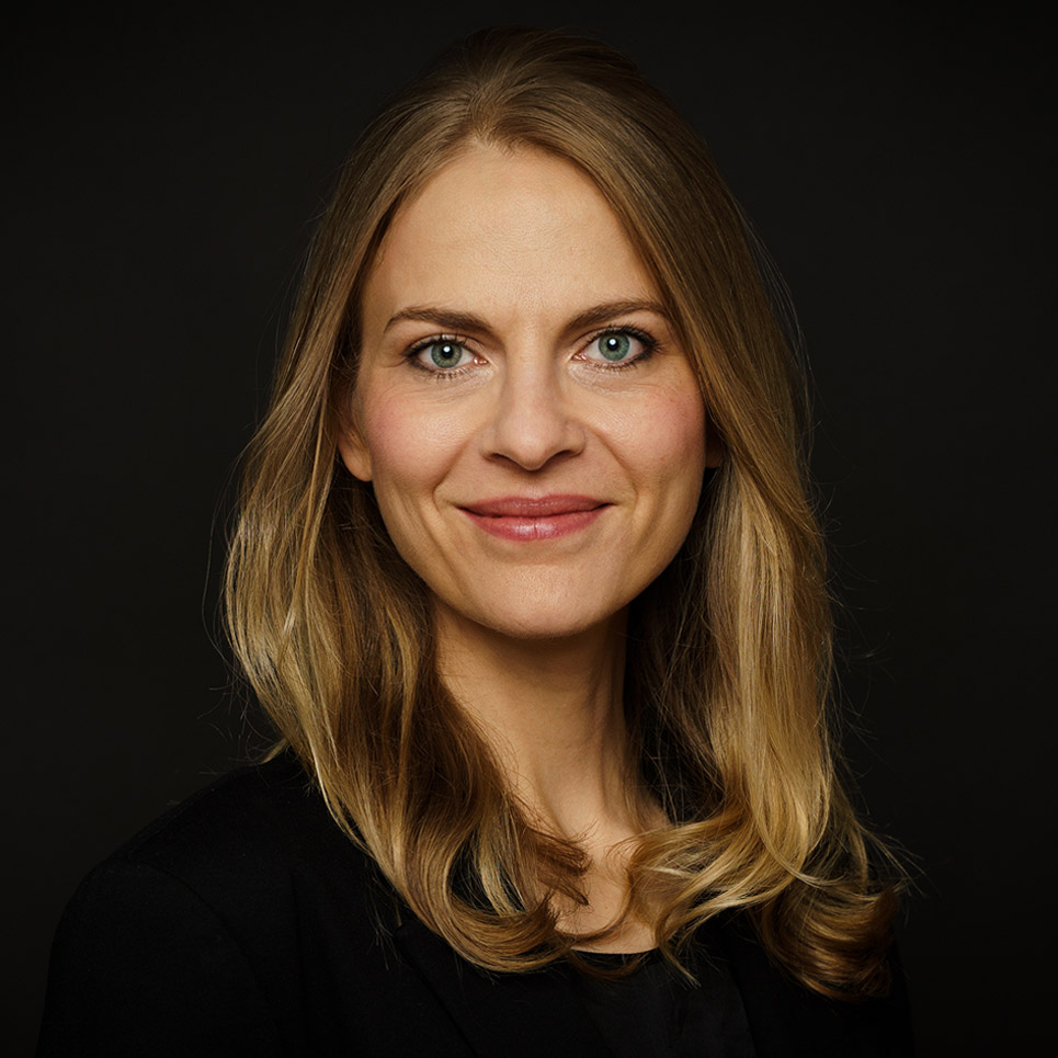 Dr. Caroline Douhaire LL.M.